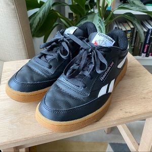 Reebok Classic - Club C - Black - Men 7 / Women 8.5